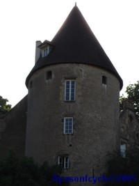 Tour en pierre
