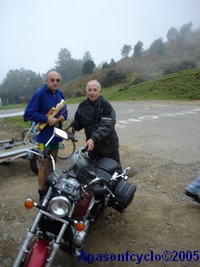 René et la moto suiveuse