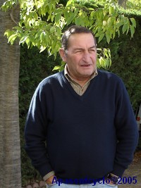Daniel T